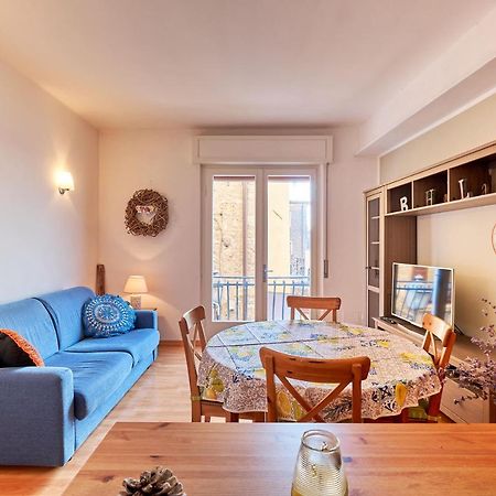Apartmentsgarda - Residenza Dei Navigatori 托里德尔贝纳科 外观 照片