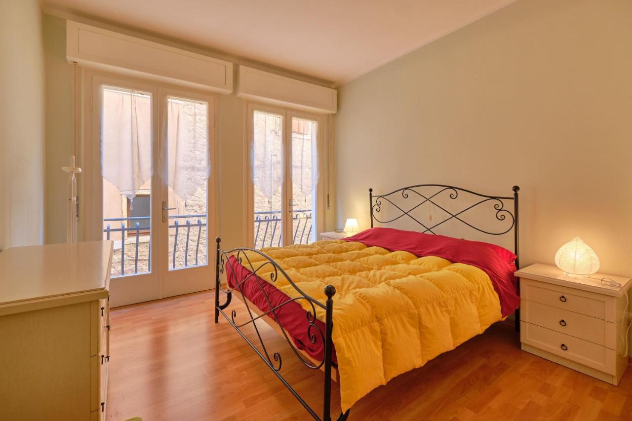 Apartmentsgarda - Residenza Dei Navigatori 托里德尔贝纳科 外观 照片
