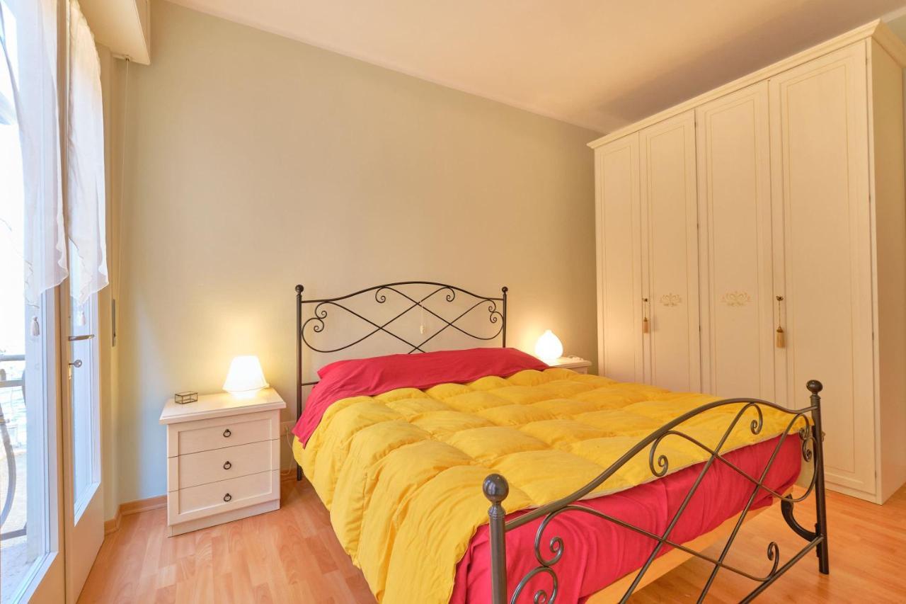 Apartmentsgarda - Residenza Dei Navigatori 托里德尔贝纳科 外观 照片