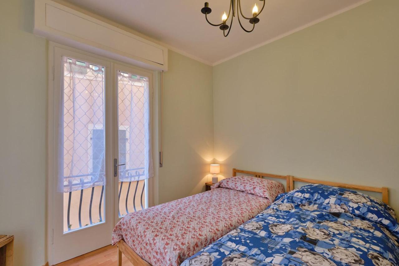Apartmentsgarda - Residenza Dei Navigatori 托里德尔贝纳科 外观 照片