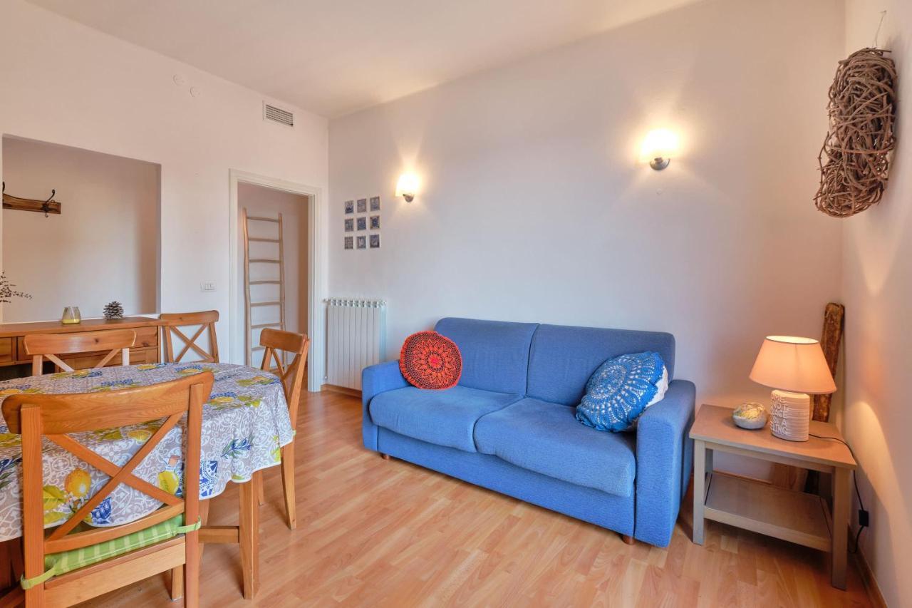 Apartmentsgarda - Residenza Dei Navigatori 托里德尔贝纳科 外观 照片