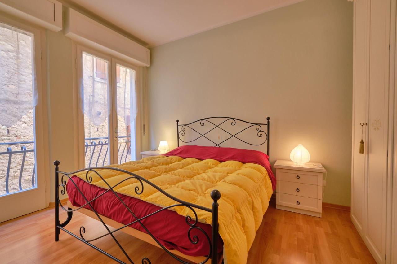 Apartmentsgarda - Residenza Dei Navigatori 托里德尔贝纳科 外观 照片