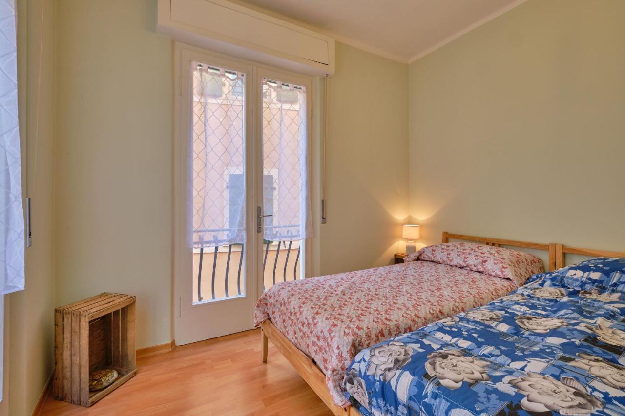 Apartmentsgarda - Residenza Dei Navigatori 托里德尔贝纳科 外观 照片