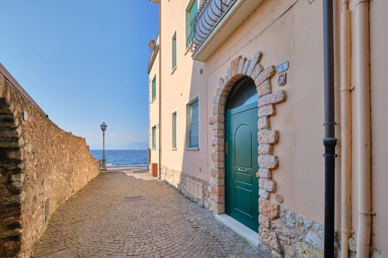 Apartmentsgarda - Residenza Dei Navigatori 托里德尔贝纳科 外观 照片